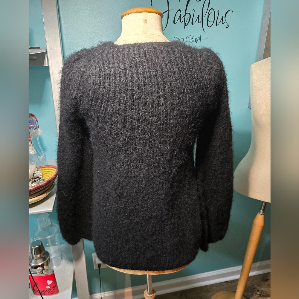 ⚡️BCBGMaxAzria Black Plush Fuzzy Alpaca Sweater - Picture 4 of 6